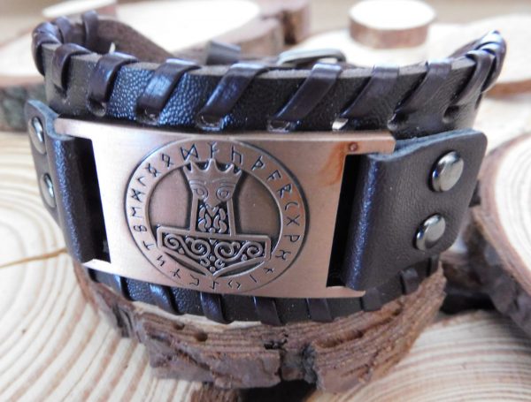 Pulsera de cuero